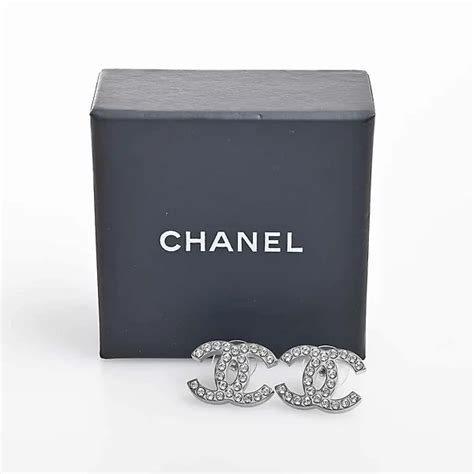 chanel oorbellen kopen.